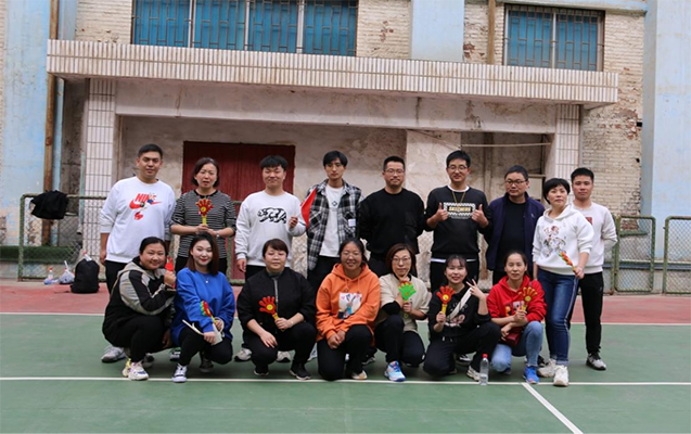 “趣動生命，揚(yáng)卓遠(yuǎn)精神；揮拍競技，慶十年華誕” ----記蘭州卓遠(yuǎn)十周年慶典活動之趣味運(yùn)動會